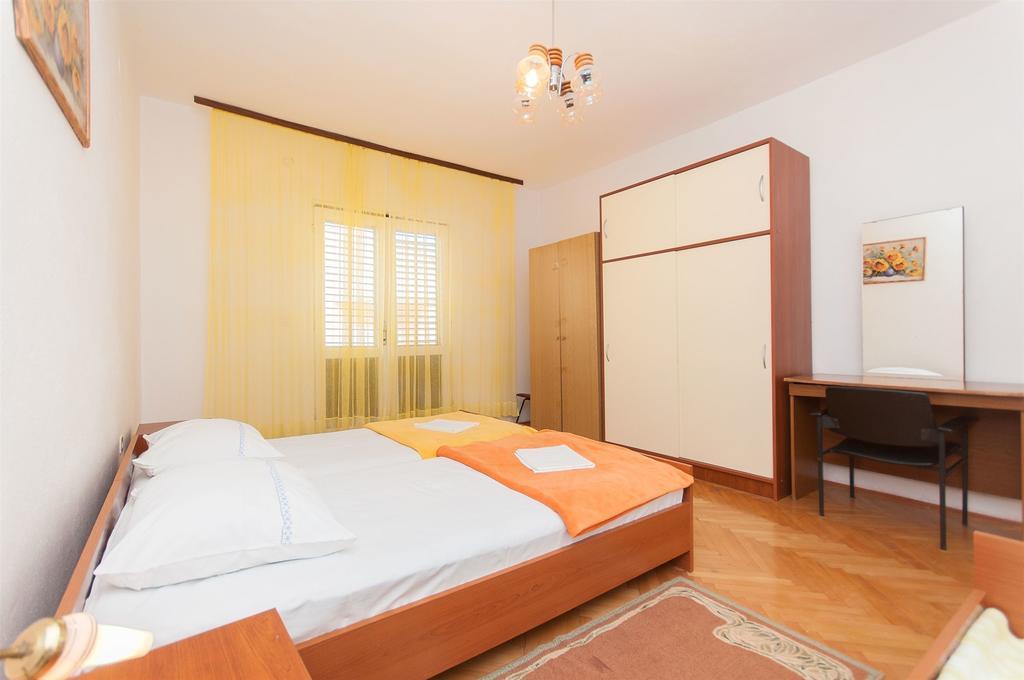 Apartment Slavko Biograd Na Moru Exterior foto
